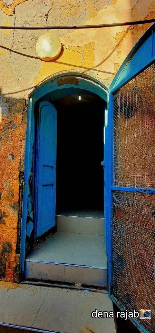 صور البيوت في البلدة بعدسة دينا رجب