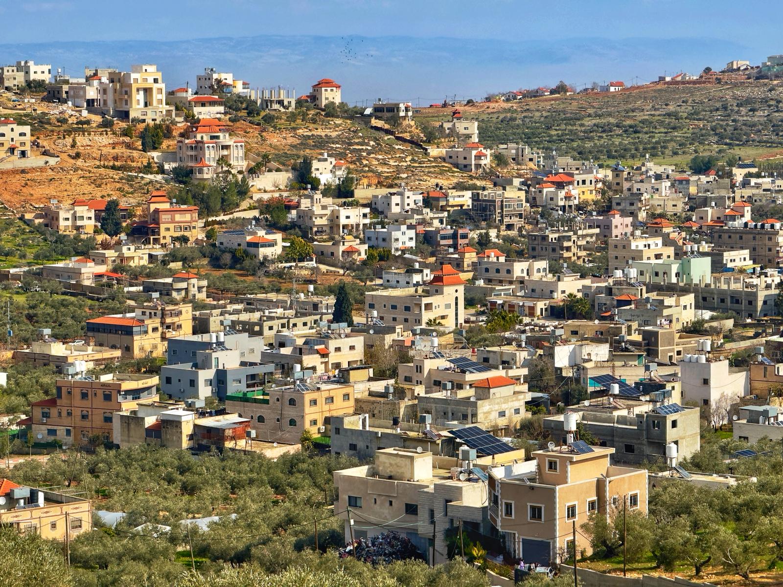 منطقة السهل و جبل القعدة، بعدسة ابن القرية محمد نزال