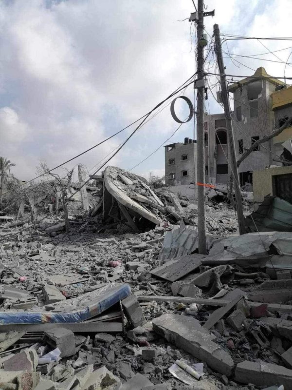 صور تظهر جحم الدمار الذي طال بلدة خزاعة نتيجة القثف الإسرائيلي المتواصل عل القطاع منذ 7 أكتوبر 2023، الصورة بتاريخ: 26-11-2023