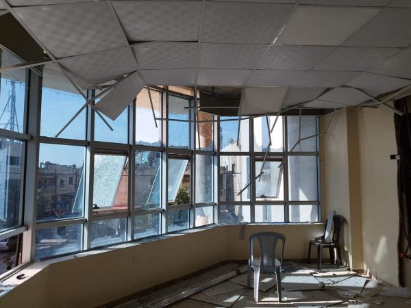 الأضرار التي لحقت مقر بلدية خزاعة نتيجة القصف الإسرائيلي المتواصل على قطاع غزة، الصور بتاريخ: 26-11-2023 نقلاً عن صفحة بلدية خزاعة الرسمية على فيسبوك