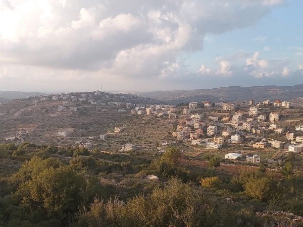 صور من أراضي قرية دير السودان، نقلاً عن صفحة مجلس قروي دير السودان