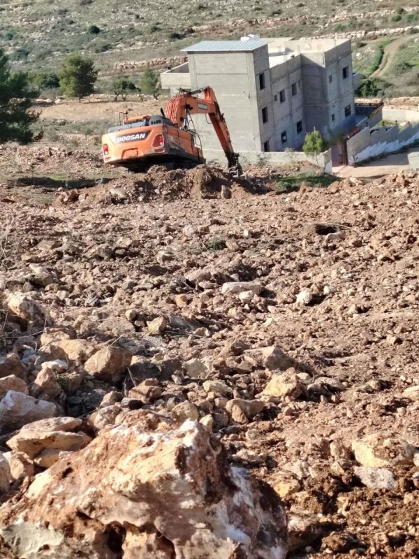 صور من أراضي قرية دير السودان، نقلاً عن صفحة مجلس قروي دير السودان