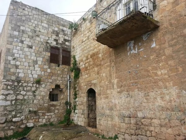 أحد المنازل القديمة /قرية مردة