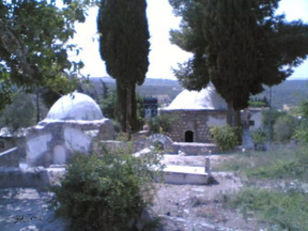 أحد المقاما تالموجودة في القرية/قرية كفل حارس