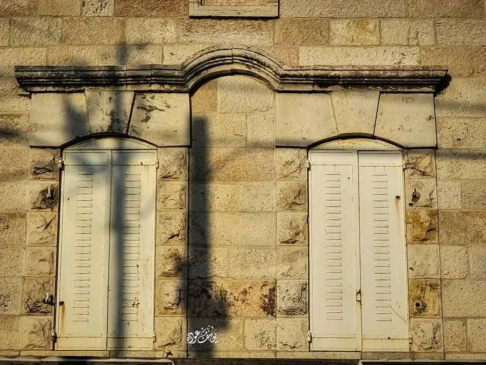 أحد البيوت القديمة والجميلة المرممة في قرية يبرود/ رامالله والبيرة / بعدسة يوسف عودة