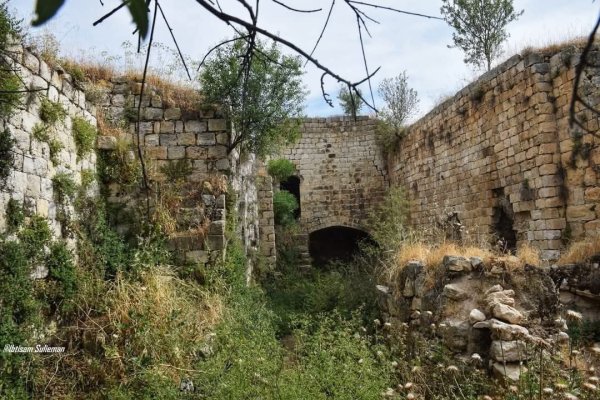 الماضي ببيوت قرية يبرود محافظة رام الله عن صفحة فلسطين بعيون فلسطينية