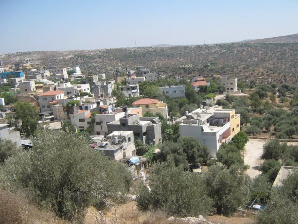 منازل القرية/قرية سرطة