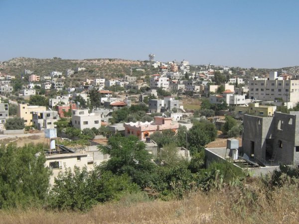 منازل القرية/قرية سرطة