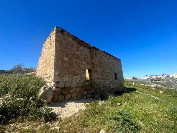 صور لقرية المطلة قضاء جنين بعدسة: Maysoun Husseini