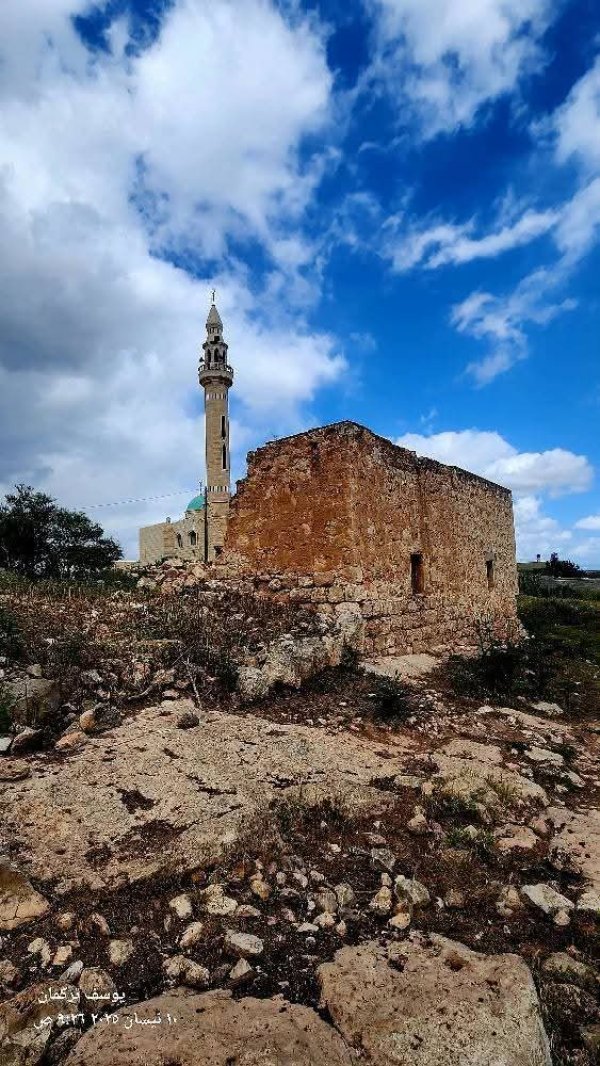 من قرية المطلة شرق جنين تصوير يوسف تركمان
