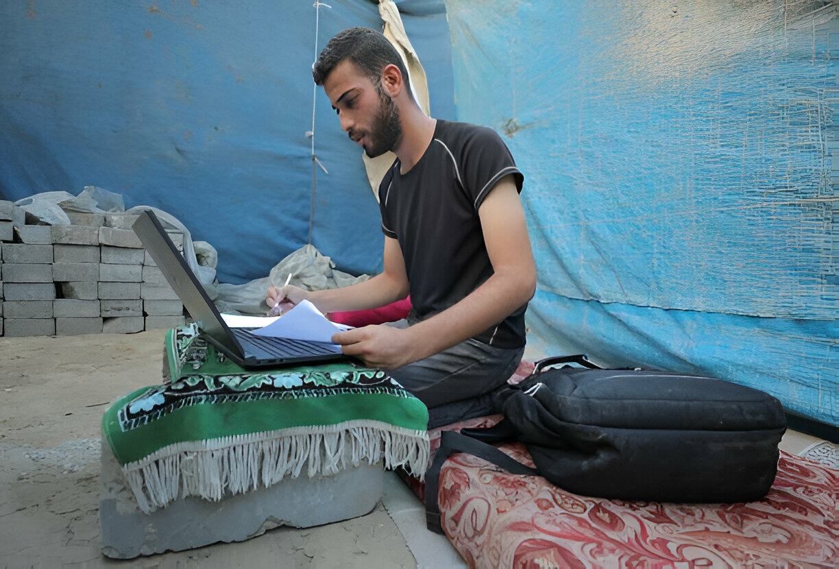 نتائج التوجيهي في فلسطين.. فرحة ناقصة دون غزة  | موسوعة القرى الفلسطينية