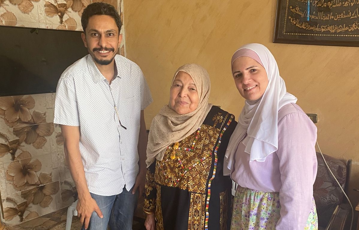 غزلان هماش بيت عطاب القدس: حقنا بالعودة لفلسطين حقيقة ندرسها للأجيال  | موسوعة القرى الفلسطينية