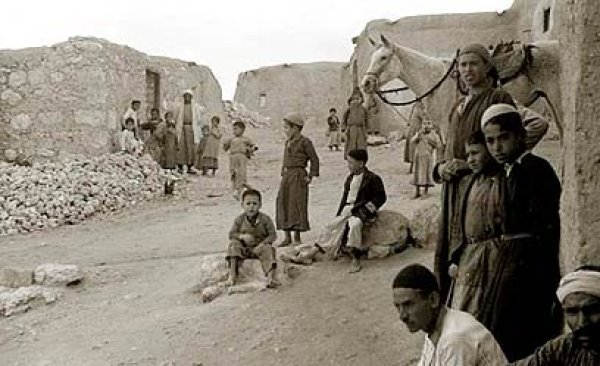صورة قديمة نادرة من قرية سمسم على الأرجح أنها تعود لعام 1930