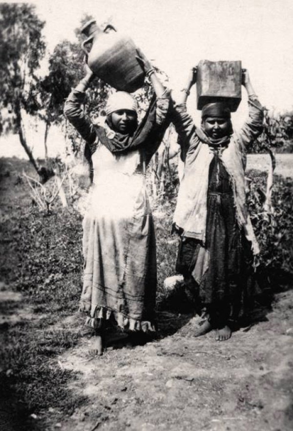 أهالي البروة قبل النكبة