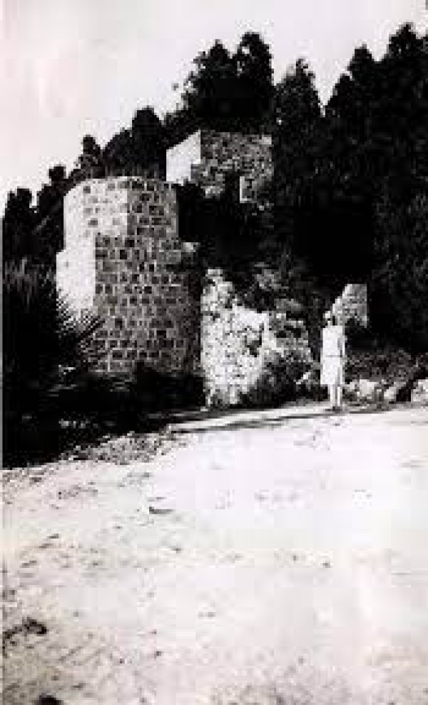 قرية الكابري