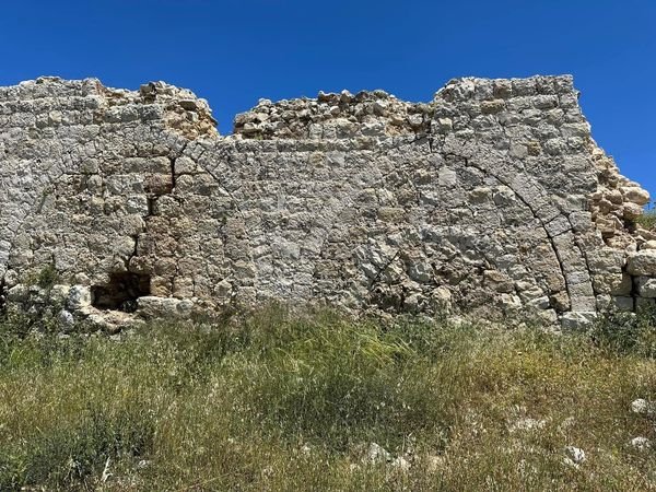 قرية  بيت عطاب / القدس