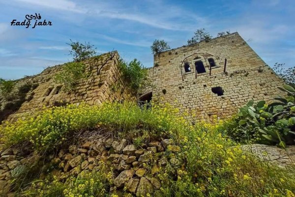 قرية لفتا بعدسة: فادي جبر