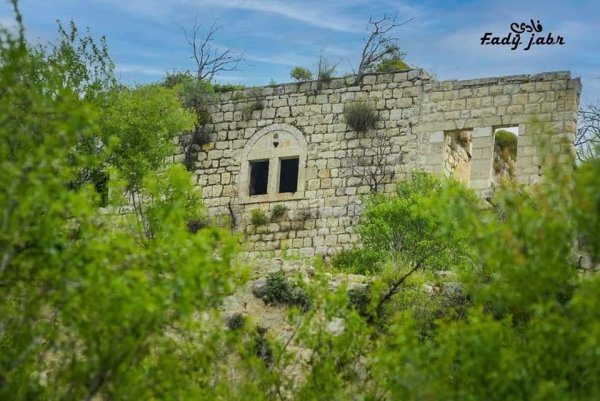 قرية لفتا بعدسة: فادي جبر