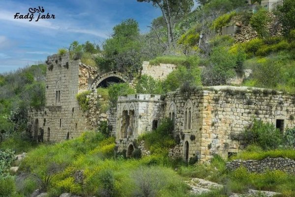 قرية لفتا بعدسة: فادي جبر