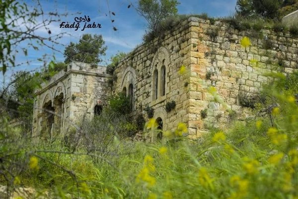 قرية لفتا بعدسة: فادي جبر