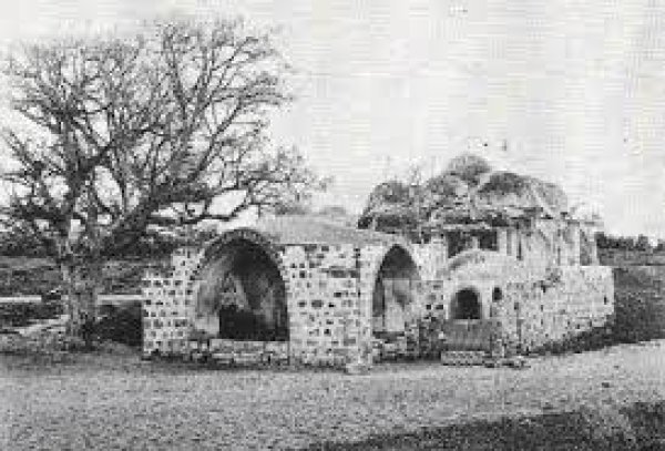 جامع قرية  يازور / يافا