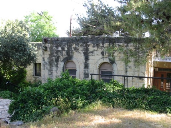 منزل عربي لم يدمر في قرية سعسع