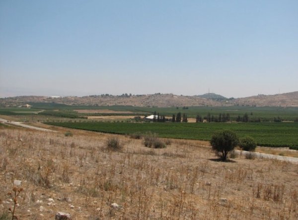 أراضي قرية قدس، نقلاً عن موقع فلسطين في الذاكرة