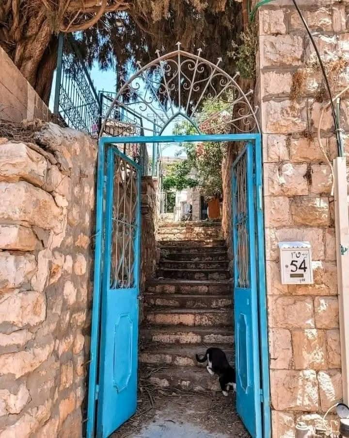 صو ة نادرة لقرية اسدود قضاء مدينة غزة عام 1880صو ة نادرة لقرية اسدود قضاء مدينة غزة عام 1880