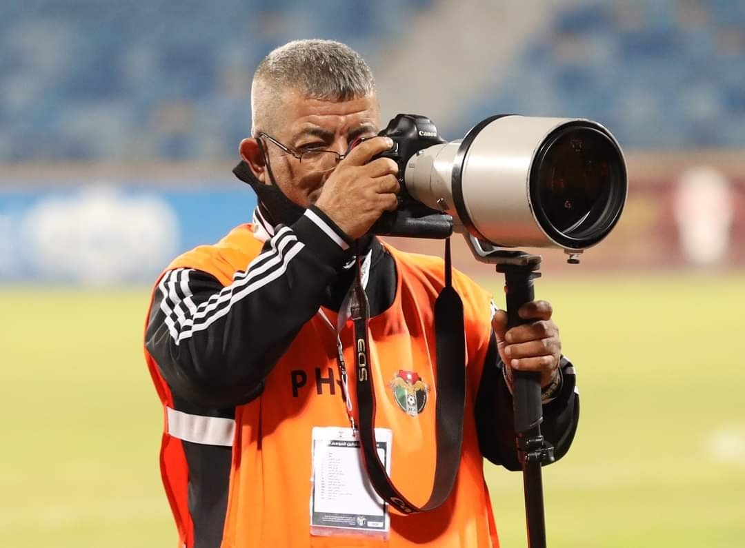 محمد المقوسي اثناء تغطيتي لاحدى مباريات نادي الوحدات
