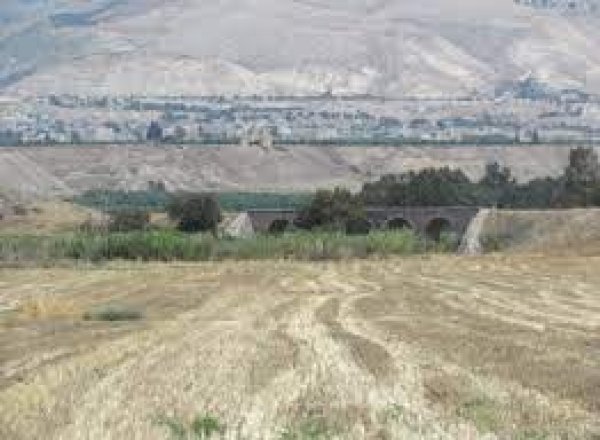 أراضي القرية