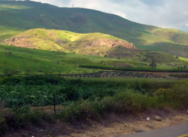 أراضي القرية