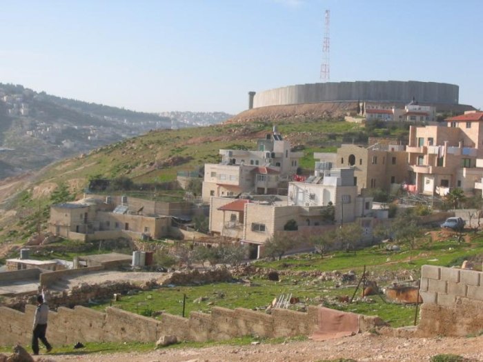 السواحرة الشرقية