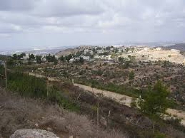 قرية مخماس / القدس