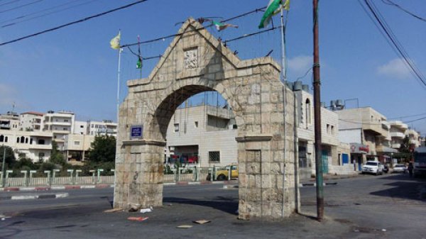 مدخل القرية