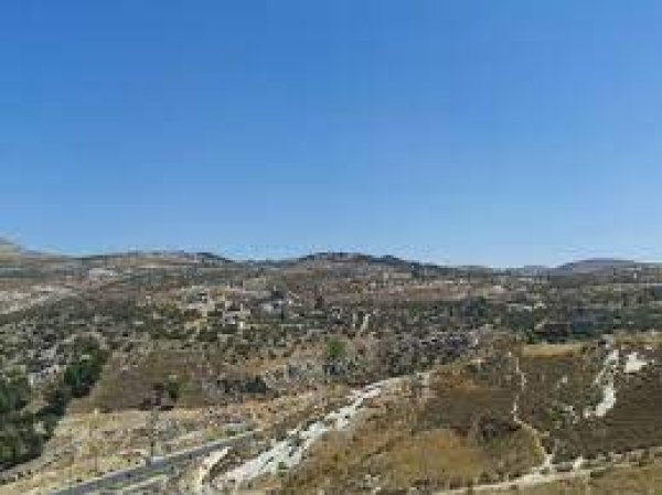 أراضي القرية