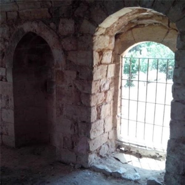 محراب مسجد عمقا