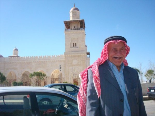 الحاج عبد الرؤوف عبد الرحيم خضر