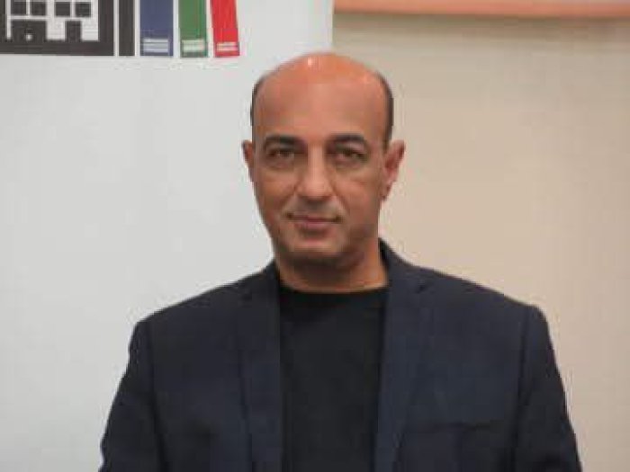 سلسلة رموز فلسطينية (131)... الإعلامي والمحلل السياسي وديع عواودة  | موسوعة القرى الفلسطينية